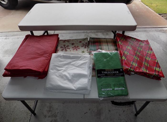 IET036 Two Collapsible Folding Tables & Table Cloths
