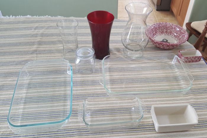 IET110 Pyrex Dishes & More
