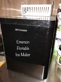Emerson Portable Ice Maker