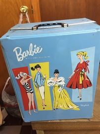 Vintage Barbie dolls, case and accessories