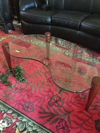 Mid Century kidney shaped glass coffee table