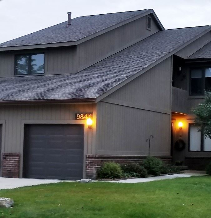 Grosse Ile Hawthorne Glen starts on 10/20/2017