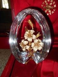 Steuben Egg with Gold Flowers