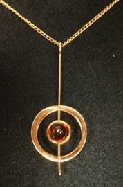 Lot 3 KUPITTAAN KULTA 14K Gold Modernist Studio Pendant