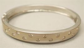 Lot 19 18K White Gold  Diamond Hinged Bracelet. Modern 