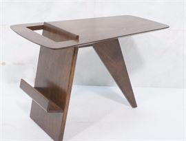 Lot 213 JENS RISOM American Modern Walnut Side Table. Sty