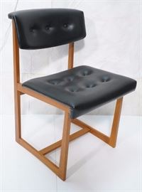 Lot 289 Danish Modern Teak ART FURN Desk Chair. Tapered o