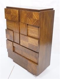 Lot 570 LANE Sculptural Block Front 5 Drawer Tall Chest. 