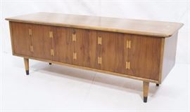 Lot 595 LANE American Modern Walnut Chest Coffee Table. F