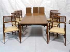 Lot 644 7 pc Dining Set DREXEL Modern Dining Table Chairs