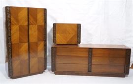 Lot 652 3 pc Modern Walnut Bedroom Set. One door nightsta