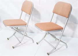 Lot 709 Pr WARREN MCARTHUR Aluminum Tube Folding Chairs. 