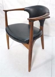 Lot 800 HANS WEGNER Style Side Arm Chair. Leather upholst