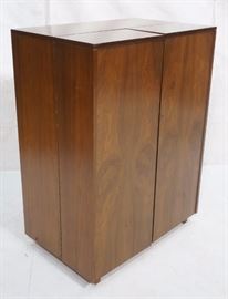 Lot 801 Vintage NEWCRAFT Cabinet Storage Desk. Piano hin