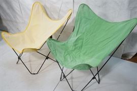 Lot 819 Pr Folding Iron Butterfly Chairs Canvas Sling Sea