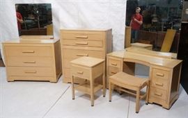Lot 831 KENT COFFEY 6 pc Bedroom Set. Blond with wood pul