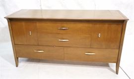 Lot 844 PROFILE by DREXEL Credenza Sideboard Cabinet Angl