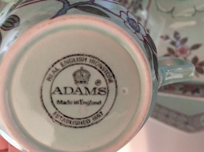 Adams Made in England China set - Singapore Bird