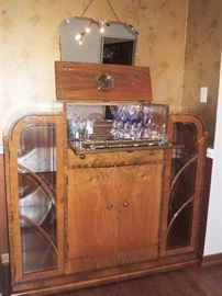 Art Deco bar with pull down front