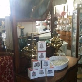 Samavour Lamps
Holiday Collections