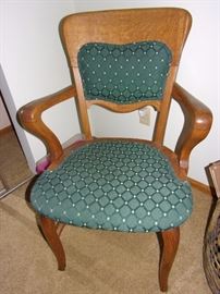 Antique/vintage chair