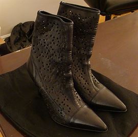 Gianni Versace boots size 6 1/2