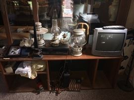 Collectibles & kitchen items 