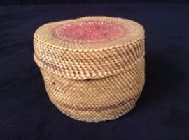 Makah Lidded Basket 