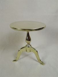BAT:   Rare cast brass trivet in the form of a miniature Queen Anne tilt-top tea table.  English,  circa late 18th century.  4.5" diameter x 5.75" high