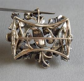 Yellow gold backing.