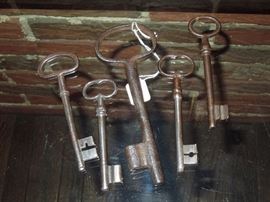 BAT:  Sampling of Barbara Tomsky's vast collection of 19th century European steel keys.