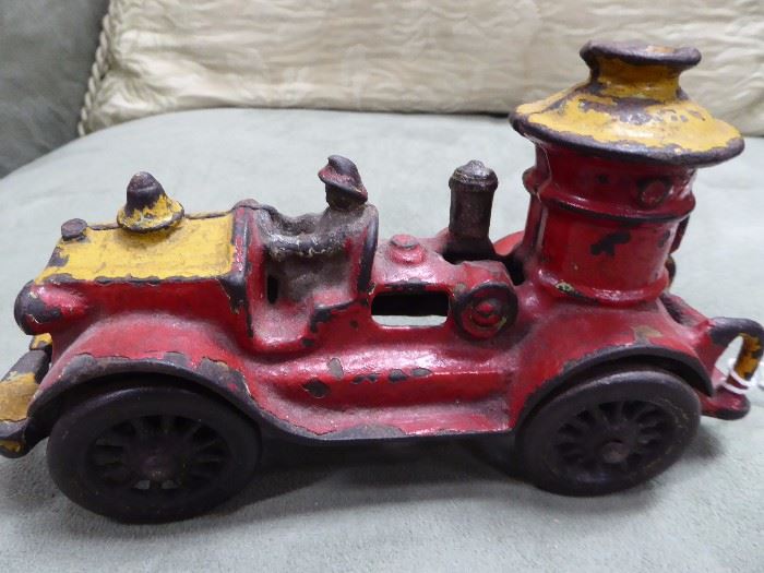 Hubley antique fire engine