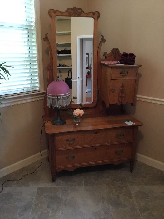 Oak gentlemans dresser