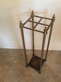 Umbrella/cane stand
