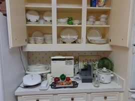 A large set of "Hall" china