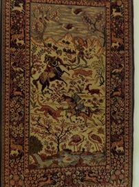 Vintage "hunt" rug 33x58
