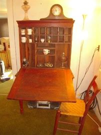 interior of plantation desk