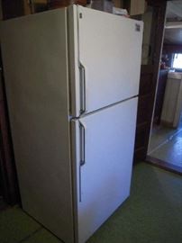 GE fridge
