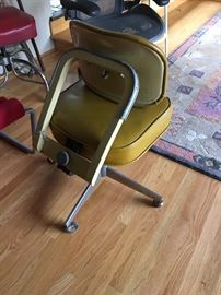 Vintage desk chair