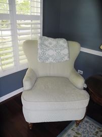 Comfy like new wing back upholstered chair