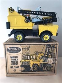 1960's Tonka crane in original box!!  Model # 3940