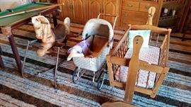 Lots of vintage children's pieces/toys.