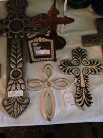 Variety of crosses