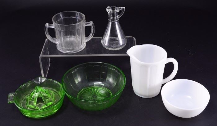 Lot 87B: Vintage Hazel Atlas Glassware