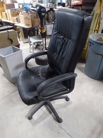 Swivel Office Chair on casters