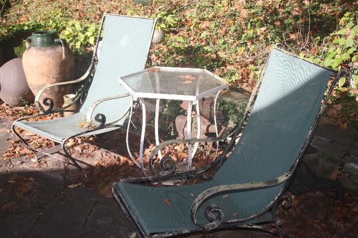 VINTAGE OUT DOOR CHAIRS
