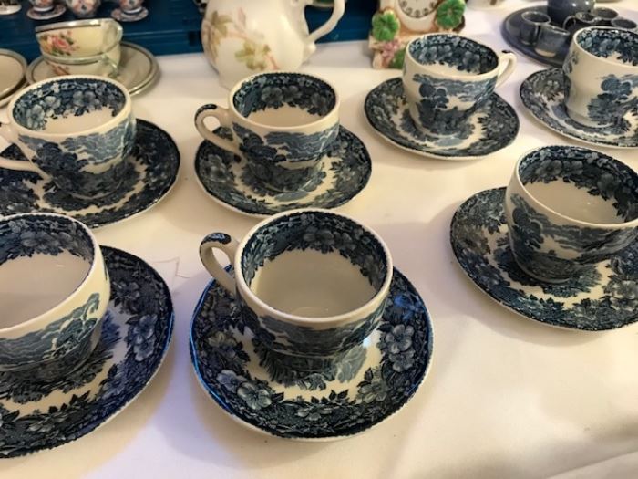 8 antique Enoch Wedgewood "Woodland" cups & saucers.