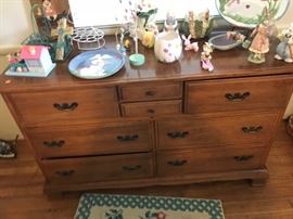 Another cherry "Welsh Valley" Thomasville  piece adorned by the Easter collection.