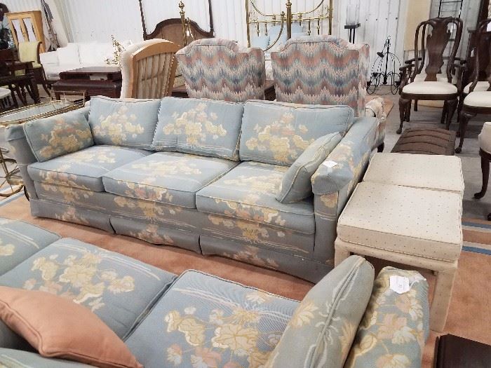 vintage Ethan Allen couch