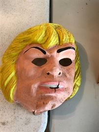 Vintage TRUMP mask....????